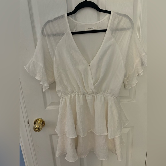 White short sleeve dress size large - Picture 1 of 2